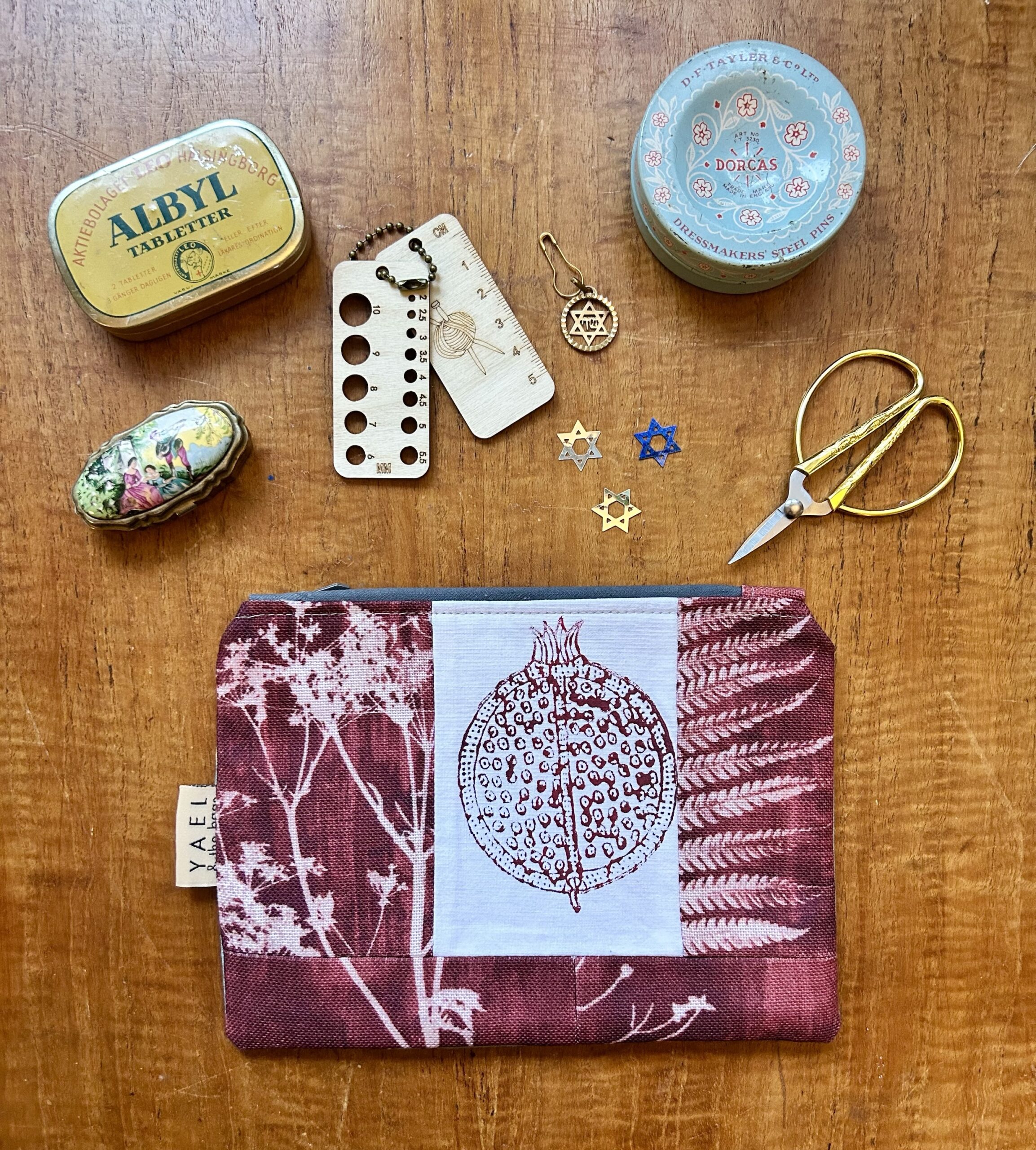 Sara - Block print pomegranate red